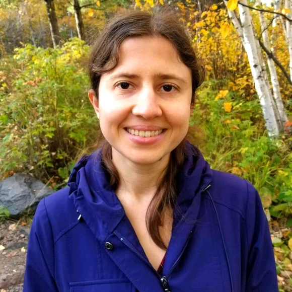 Meet your Posher, Grace - Picture 1 of 4